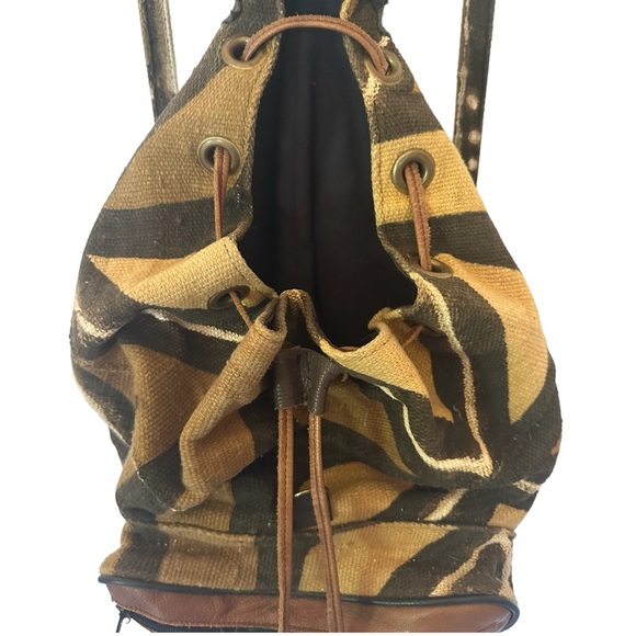 Handmade 🇬🇭 in Ghana Unisex Wool Mud Cloth Travel Backpack Duafe Gye Nyame - Picture 7 of 11